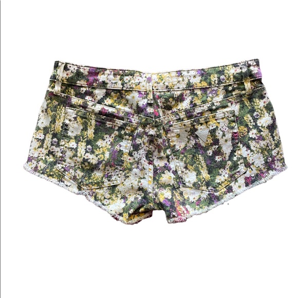 Guess floral Jean shorts size 27 multi color - Picture 4 of 5